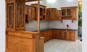 Tủ bếp gỗ căm xe
