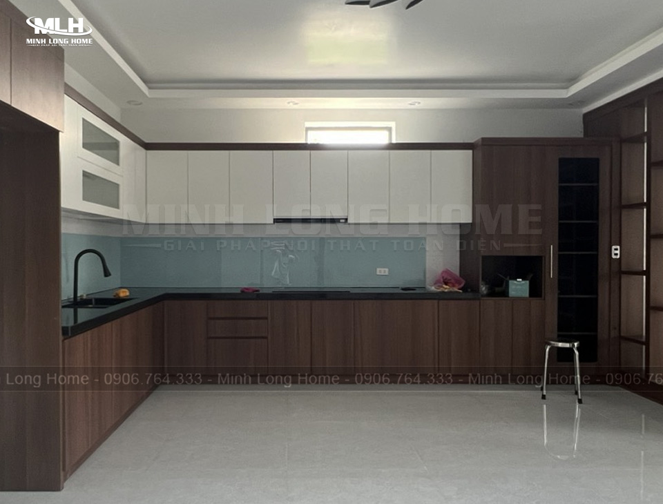 So sánh tủ bếp MDF melamine và nhựa Melamine