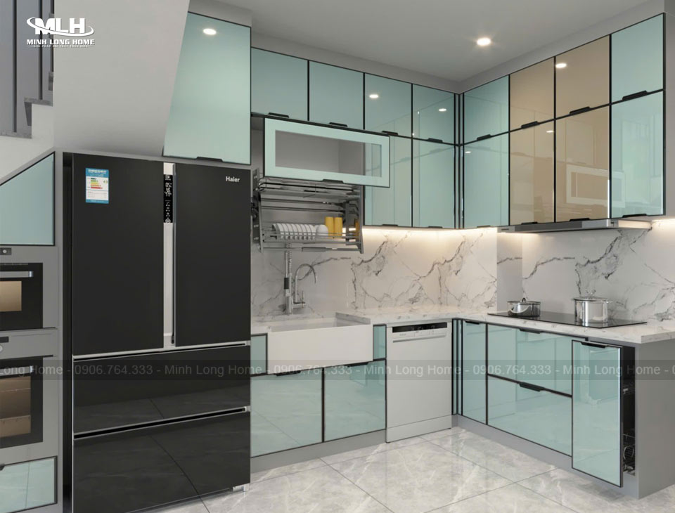 Tủ bếp inox cánh kính Tủ bếp inox cánh kính sát trần sang trọng
