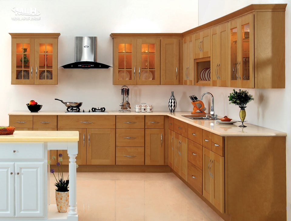 Thiết kế bố cục tủ bếp gỗ tự nhiên chữ L