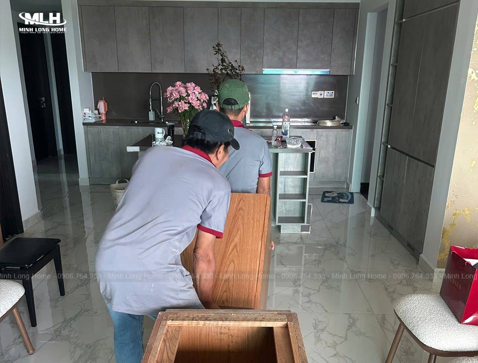Tủ bếp gỗ tự nhiên có mối mọt không? Cam kết chất lượng tủ bếp gỗ tự nhiên vượt trội tại Tủ Bếp Minh Long