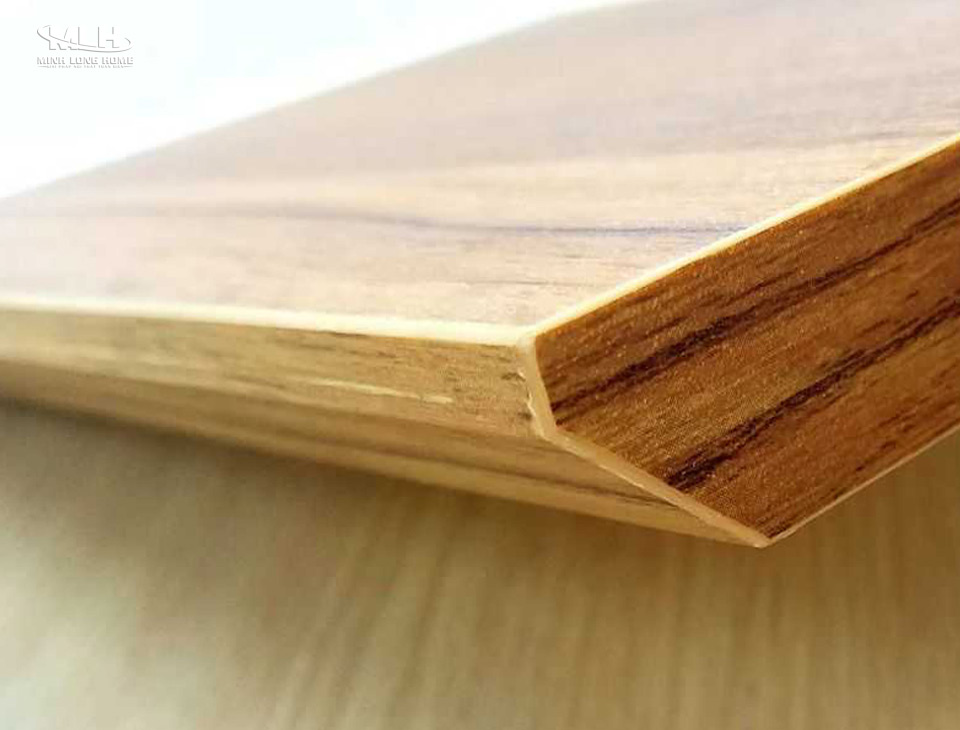Có nên dùng tủ bếp gỗ công nghiệp cho nhà bếp ẩm ướt? Cần kỹ thuật gia công tiên tiến để đường dán cạnh kín khít