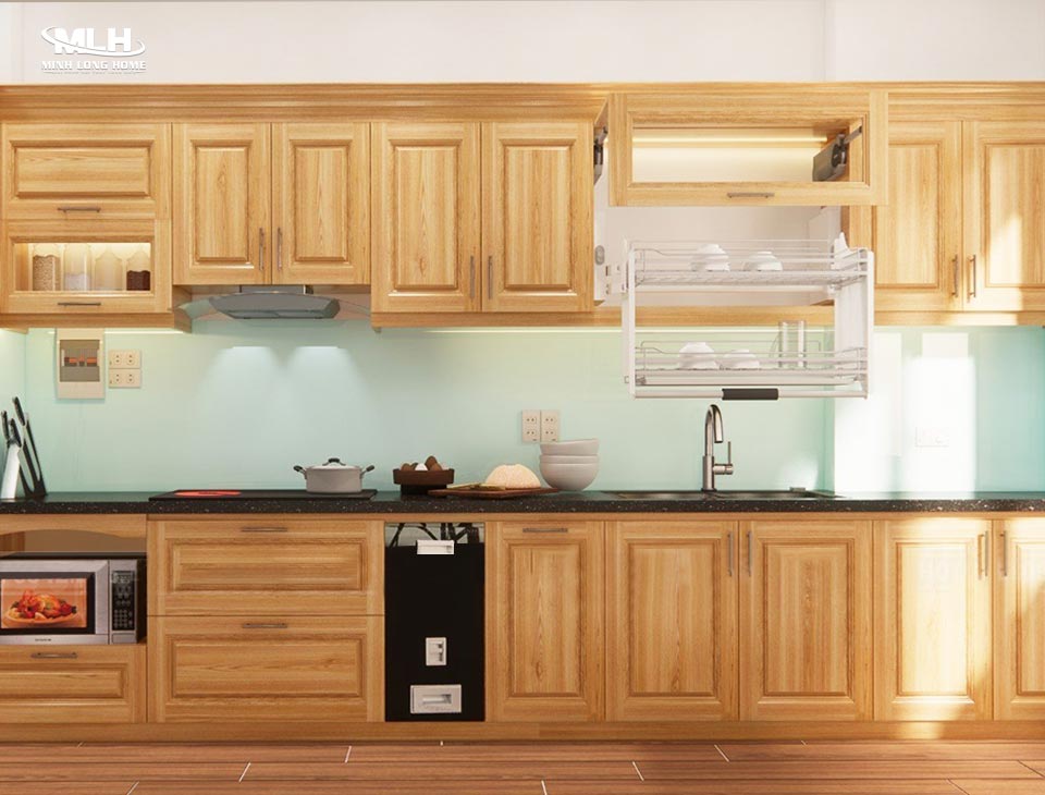 Các loại gỗ tự nhiên phổ biến làm tủ bếp: Sồi, Xoan Đào, Óc Chó, Căm Xe, Gõ Đỏ, Lim Gỗ sồi là loại gỗ làm tủ bếp tự nhiên gỗ biến