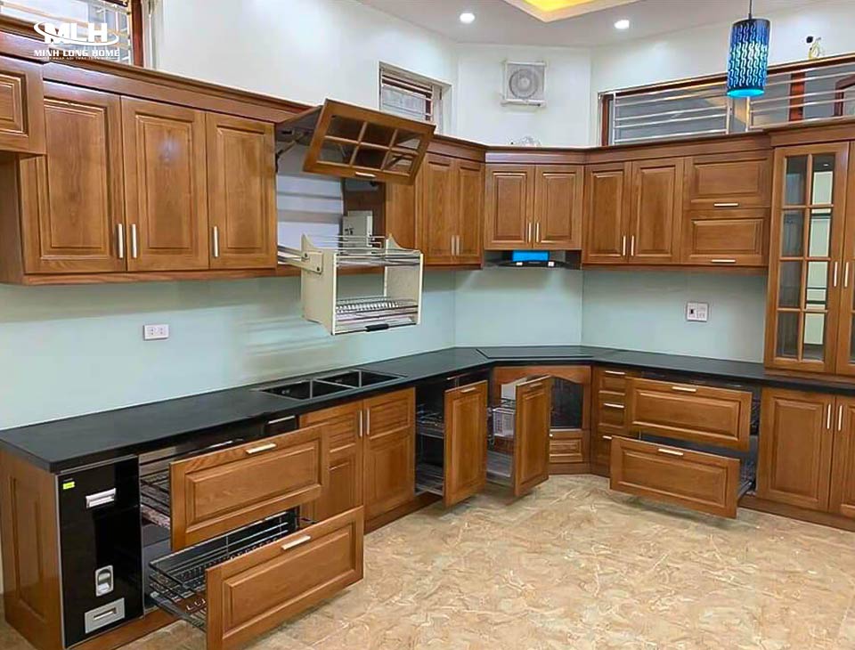 Lưu ý khi lắp đặt tủ bếp gỗ tự nhiên Lắp đặt mặt đá và phụ kiện tủ bếp gỗ tự nhiên