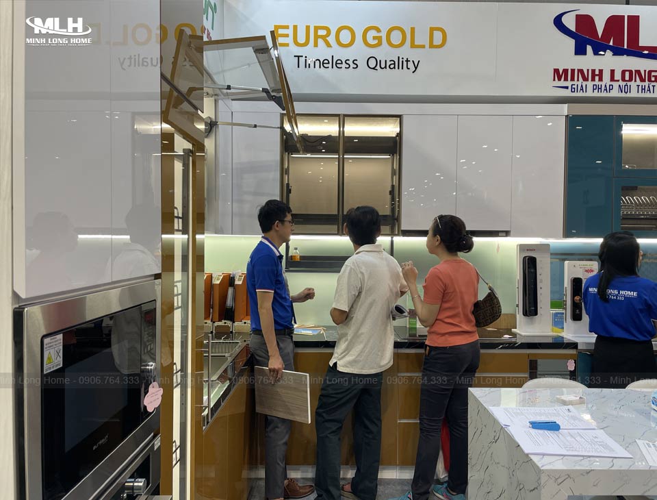 So sánh tủ bếp gỗ tự nhiên và gỗ công nghiệp Tủ Bếp Minh Long thiết kế thi công trọn gói tủ bếp gỗ - nhựa- inox - nhôm kính cao cấp