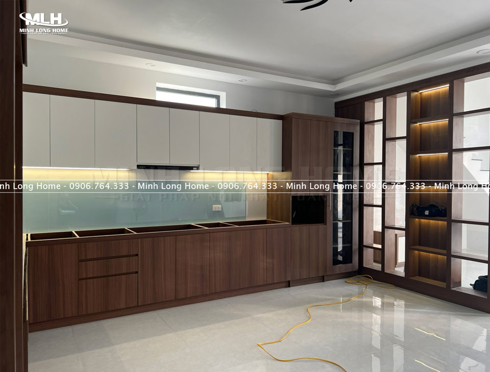 Tủ bếp nhựa Picomat, Pima, An Cường: Phủ Melamine, Acrylic, Laminate và cánh kính Thùng cánh tủ bếp nhựa sau khi hoàn thiện