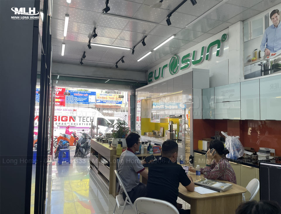 Đơn vị làm tủ bếp khung bê tông