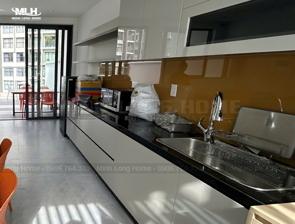 Dự án tủ pantry văn phòng thực tế