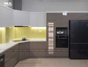 Dự án tủ bếp nhựa Acrylic chị Oanh